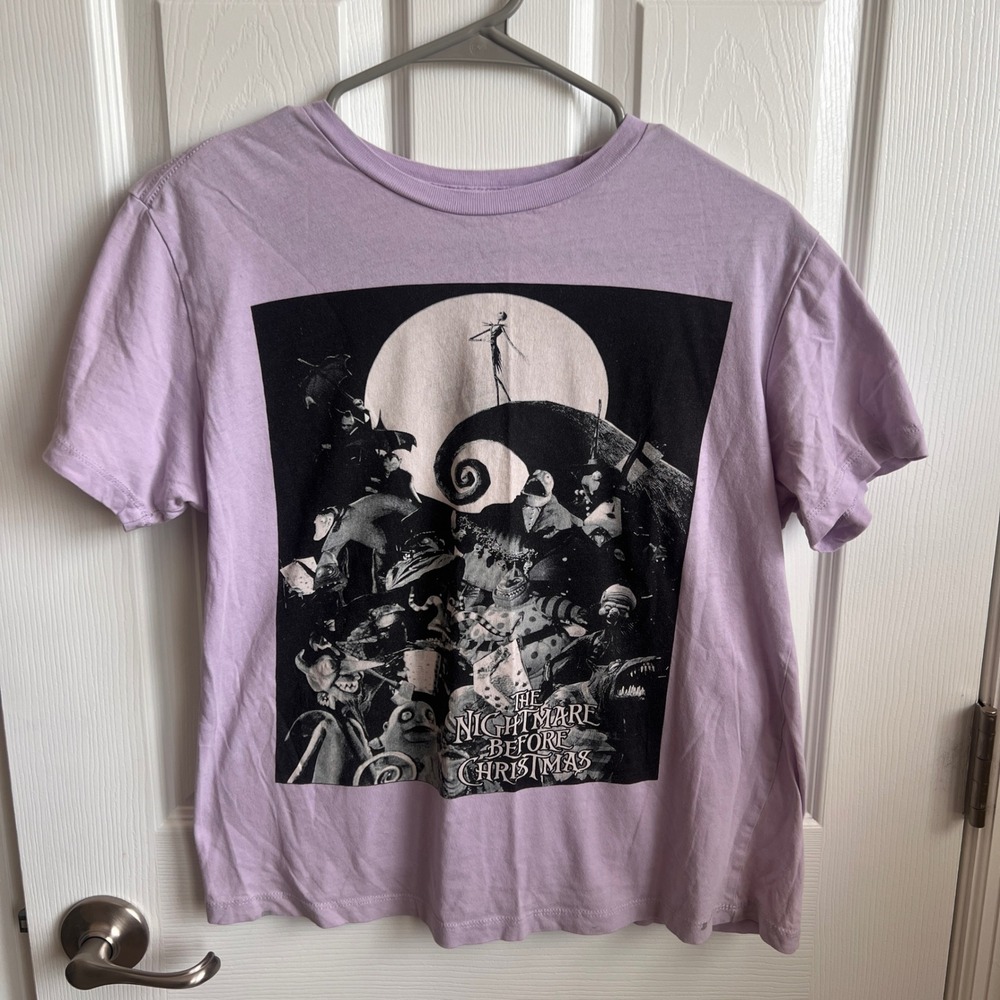 Disney Nightmare Before Christmas Graphic‎ Print Tee T-Shirt Women's Size Small
